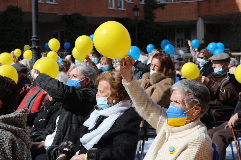 Acto de solidaridad con las personas mayores de Ucrania