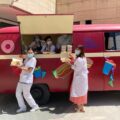 Trabajadores de ORPEA disfrutando del Food Truck